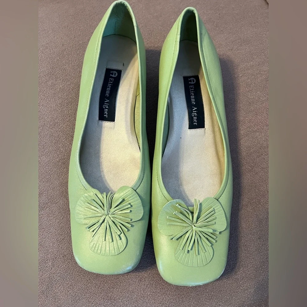 Etienne Aigner Lime Green Floral Appliqué Flats - Picture 1 of 5